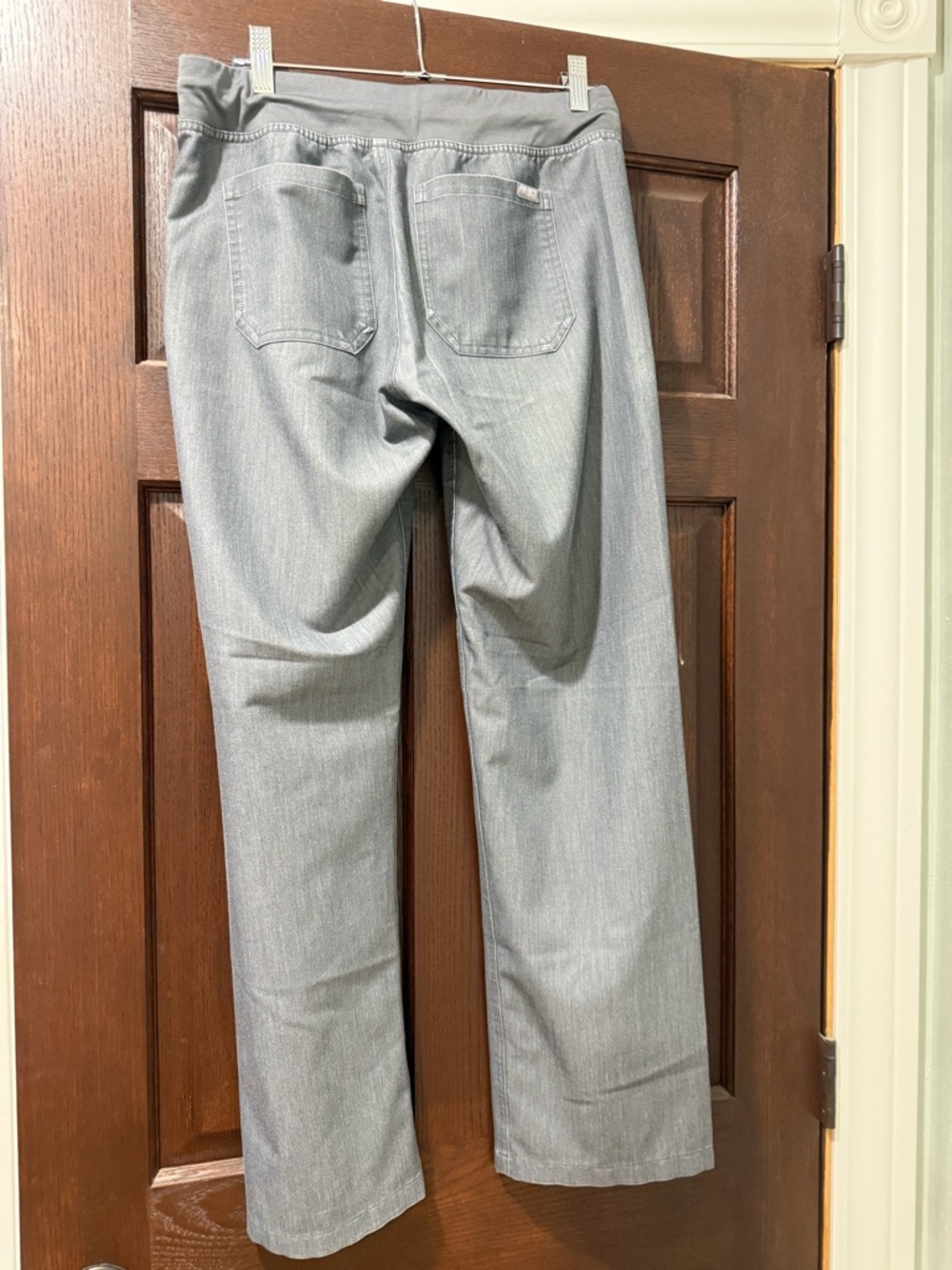 Figs Women's Straight-Leg Pants in Light Gray